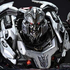 Megatron Overlord (Josh Nizzi) Transformers Generations I Statue by Prime 1 Studio