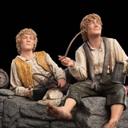 Merry and Pippin The Lord of the Rings Mini Statue by Weta