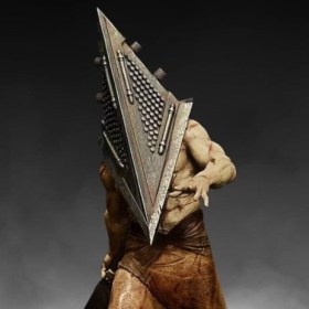 Pyramid Head Silent Hill 1/4 Statue by HCG