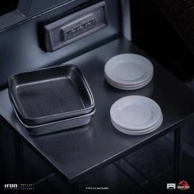 Raptors at the Kitchen's Door Jurassic Park Art 1/10 Scale Statue by Iron Studios