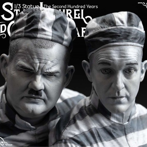 Stan Laurel & Oliver Hardy 1/3 Statue by Infinite Statue