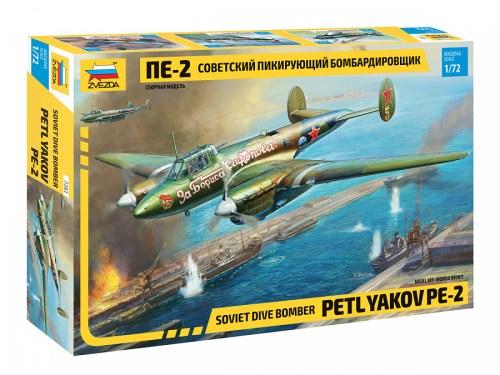 Soviet dive bomber Petlyakov PE-2 by Zvezda