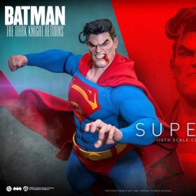 Superman Batman The Dark Knight Returns 1/6 Action Figure by Hot Toys