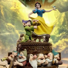 Snow White and the Seven Dwarves Deluxe Art 1/10 Scale Statue by Iron Studios