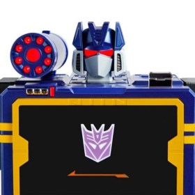 Soundwave G1 Flagship Transformers Interactive Robot by Robosen