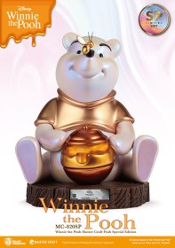 Winnie the Pooh Special Edition Disney Master Craft Statue by Beast Kingdom Toys