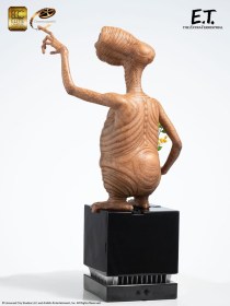 E.T. The Extra-Terrestrial 1/3 Statue by ECC