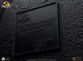 Triceratops Eye Prop (Reproduction) Jurassic Park Statue by ECC