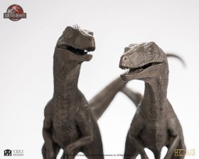 Pair of Velociraptors Jurassic Park 1/8 Statue by ECC