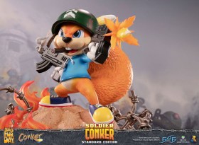 Conker: Conker's Bad Fur Day Statue Soldier Conker by First 4 Figures