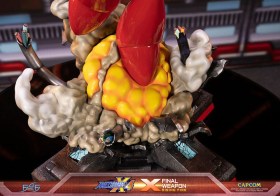 X Finale Weapon Rising Fire Mega Man X4 Statue by First 4 Figures