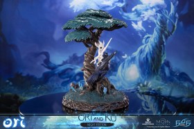 Ori and Ku Night Ver. Ori and the Will of the Wisps Statue by First 4 Figures