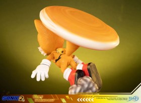 Tails Standoff Sonic the Hedgehog 2 Statue by First 4 Figures