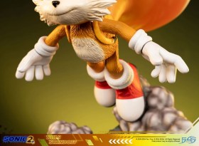Tails Standoff Sonic the Hedgehog 2 Statue by First 4 Figures
