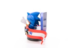 Sonic Title Screen Sonic the Hedgehog Statue by First 4 Figures