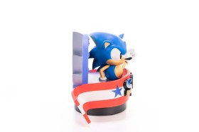 Sonic Title Screen Sonic the Hedgehog Statue by First 4 Figures