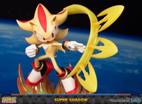 Sonic the Hedgehog Statue Super Shadow by First 4 Figures