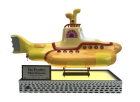 The Beatles Yellow Submarine Studio Scale Model by Factory Entertainment