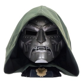 Doctor Doom Premium Helmet Marvel Legends Roleplay Replica by Hasbro