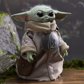 Ultimate Grogu Star Wars Animatronic Life-Size Figure by Hasbro