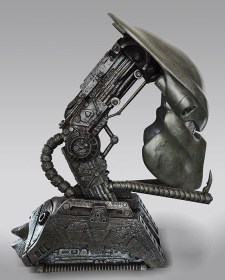 Bio Helmet Predator 1/1 Replica by Hollywood Collectibles Group