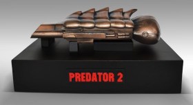 Plasmacaster Predator 2 Model Life-Size Replica by HCG
