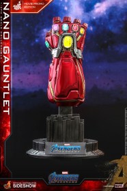 Nano Gauntlet (Movie Promo Edition) Avengers Endgame 1/4 Replica by Hot Toys