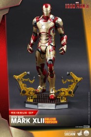 Iron Man Mark XLII Deluxe Ver. Iron Man 3 Action Figure 1/4 by Hot Toys