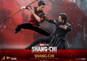 Shang-Chi and the Legend of the Ten Rings Movie Masterpiece 1/6 Action Figure Shang-Chi by Hot Toys