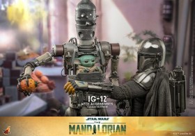 IG-12 with accessories Star Wars The Mandalorian 1/6 Action Figure by Hot Toys