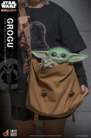 Grogu Star Wars The Mandalorian Life-Size Masterpiece Action figure by Hot Toys