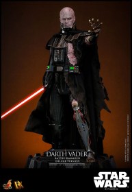 Darth Vader (Battle Damaged) Deluxe Version Star Wars 1/6 Action Figure by Hot Toys