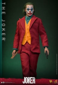 Joker The Joker Movie Masterpiece 1/6 Action Figure by Hot Toys