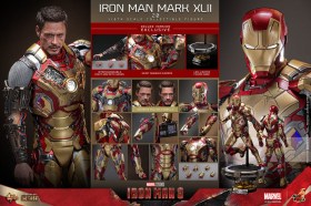 Iron Man Mark XLII (2.0) Deluxe Iron Man 3 Movie Masterpiece Diecast 1/6 Action Figure by Hot Toys