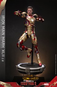 Iron Man Mark XLII (2.0) Iron Man 3 Movie Masterpiece Diecast 1/6 Action Figure by Hot Toys