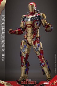 Iron Man Mark XLII (2.0) Iron Man 3 Movie Masterpiece Diecast 1/6 Action Figure by Hot Toys