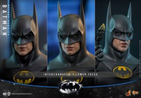 Batman (Deluxe Version) Batman Returns Movie Masterpiece 1/6 Action Figure by Hot Toys