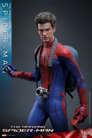 Spider-Man The Amazing Spider-Man Movie Masterpiece 1/6 Action Figure by Hot Toys