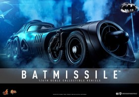 Batmissile Batman Returns Movie Masterpiece 1/6 Vehicle by Hot Toys