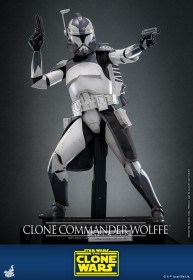 Clone Commander Wolffe Star Wars The Clone Wars 1/6 Action Figure by Hot Toys