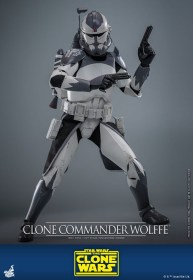 Clone Commander Wolffe Star Wars The Clone Wars 1/6 Action Figure by Hot Toys