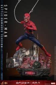 Spider-Man (Battle Damaged Version) 1/6 Action Figure by Hot Toys