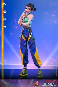 Zoey KPop Demon Hunters 1/6 Action Figure by Hot Toys