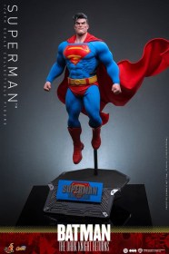 Superman Batman The Dark Knight Returns 1/6 Action Figure by Hot Toys