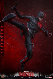 Daredevil Marvel Daredevil Born Again 1/6 Action Figure by Hot Toys