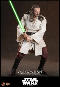 Qui-Gon Jinn (Collector Edition) Star Wars 1/6 Action Figure by Hot Toys