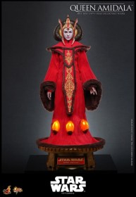 Queen Amidala Star Wars 1/6 Action Figure by Hot Toys