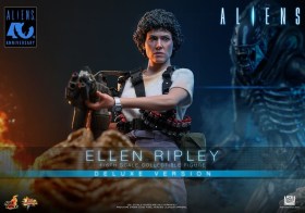 Ellen Ripley (Deluxe Version) Alien 1/6 Action Figure by Hot Toys