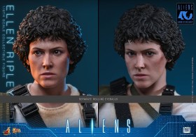Ellen Ripley Alien 1/6 Action Figure by Hot Toys