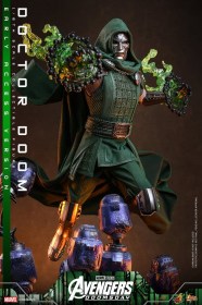 Doctor Doom Avengers Doomsday 1/6 Action Figure by Hot Toys